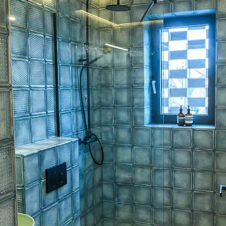 Nishani Boutique 汽车旅馆