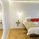 Nishani Boutique Motel Boekarest
