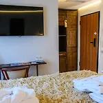Nishani Boutique 3*
