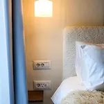 Motel Nishani Boutique Boekarest