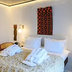 Nishani Boutique 3* بوخارست
