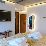 Nishani Boutique 3* 부쿠레슈티