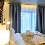 موتيل Nishani Boutique