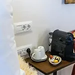 Nishani Boutique Motel Boekarest