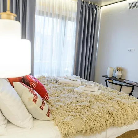 Motel Nishani 5 Stars Boutique