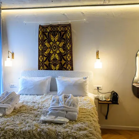 Motel Nishani 5 Stars Boutique *