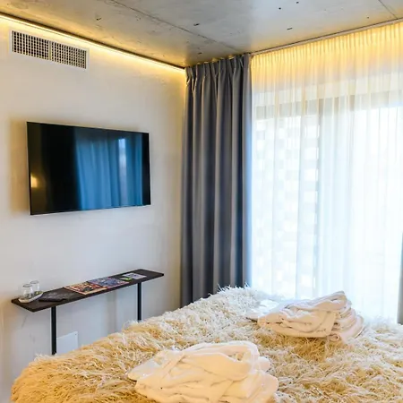 Motel Nishani 5 Stars Boutique Bucarest