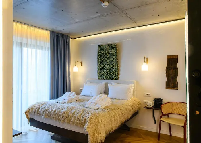 Nishani Boutique 3*