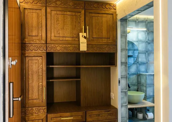 Nishani Boutique 3*