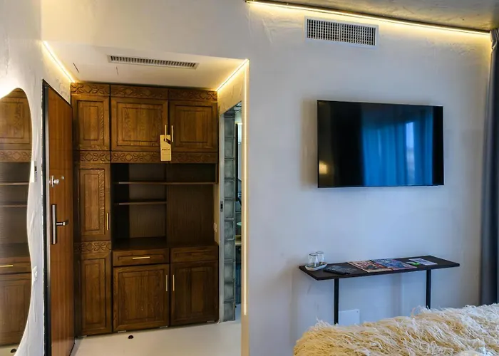 Motell Nishani Boutique 3*
