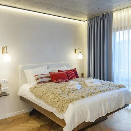 Motel Nishani 5 Stars Boutique *
