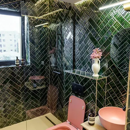 Motel Nishani 5 Stars Boutique Bucharest
