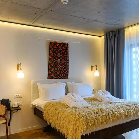 Motel Nishani 5 Stars Boutique Bucharest