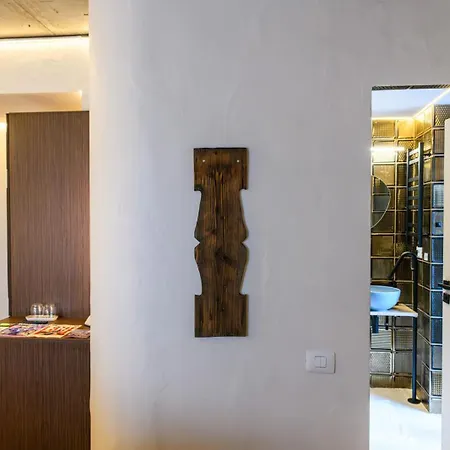 Nishani 5 Stars Boutique