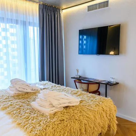 Motel Nishani 5 Stars Boutique *