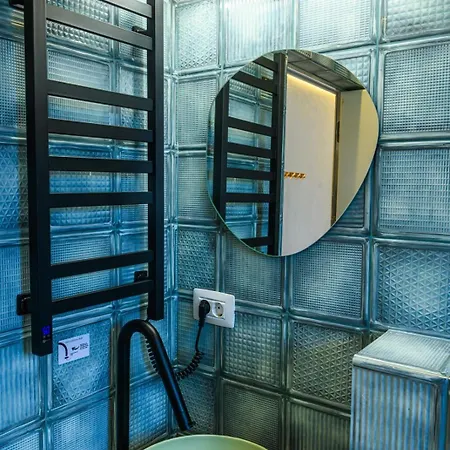 Motel Nishani 5 Stars Boutique