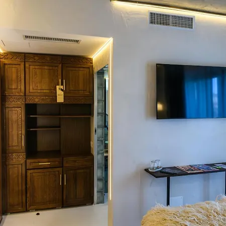 Motel Nishani 5 Stars Boutique *
